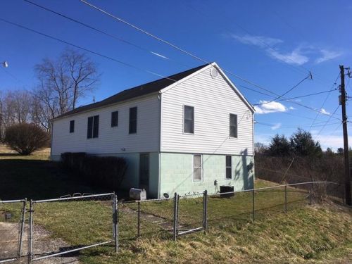 128 Caldwell St, Beckley, WV 25801-3510