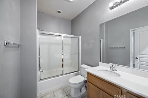 147 Tijeras Crk, Beaumont CA  92223-7308 exterior