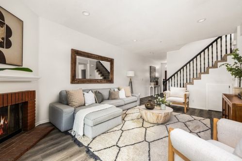 4700 Warner Ave, Huntington Beach, CA 92649-3900