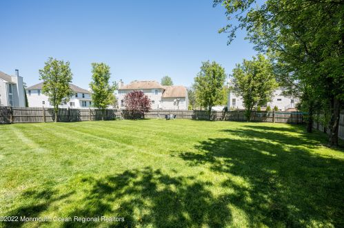 27 Goshawk Ct, Morganville NJ  07751-1073 exterior