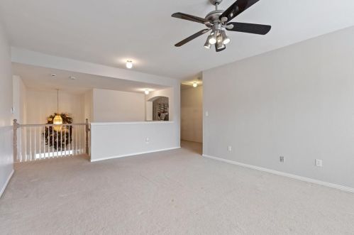 6417 Autumn Trl, Frisco TX  75056-7124 exterior