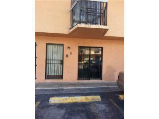 7987 7th St, Miami, FL 33126-4005