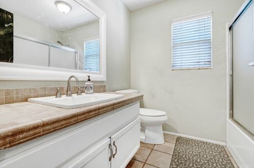 35794 Frederick St, Wildomar CA  92595-8039 exterior