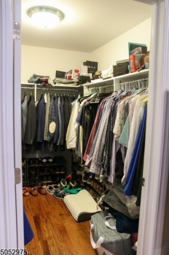 25 Ridge Rd, West Paterson NJ  07424-2416 exterior