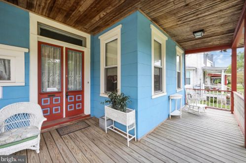 52 Chestnut Ave, Camden, NJ 08109-2505