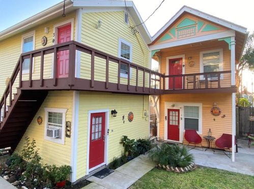 1513 23rd St, Galveston TX 77550-5396 exterior