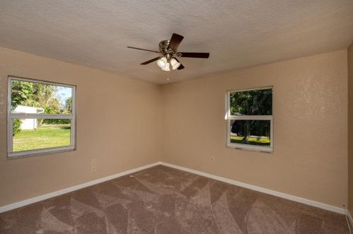 1815 30th St, Fort Pierce FL  34947-6914 exterior