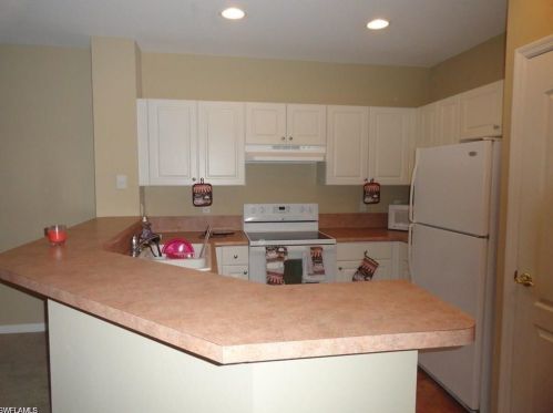8610 Athena Ct, Lehigh Acres, FL 33971-3754