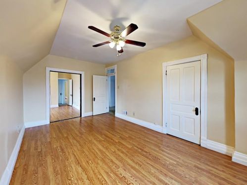 6730 Mcpherson Blvd, Pittsburgh, PA 15208-2319