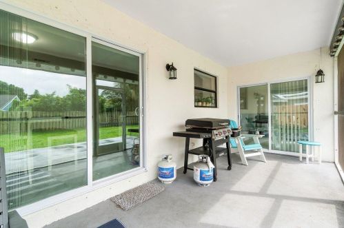 12176 Sugar Pine Trl, West Palm Beach FL  33414-5631 exterior
