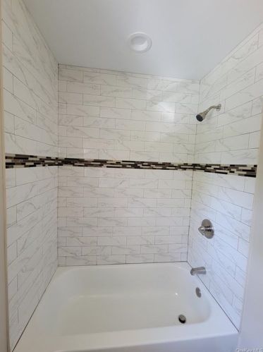 26 Tower Hill Dr, Washingtonville NY  10992-1009 exterior