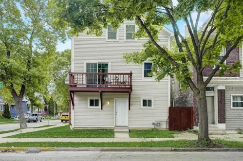 905 Hadley St, Milwaukee WI 53212-2611 exterior