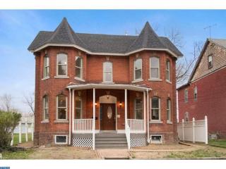 35 4th St, Lansdale, PA 19446-2601