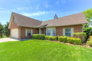 1437 Bens View Ct, Maryville, TN 37803-8401