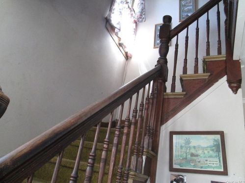 68 Sprague Ave, Middletown NY  10940-5123 exterior