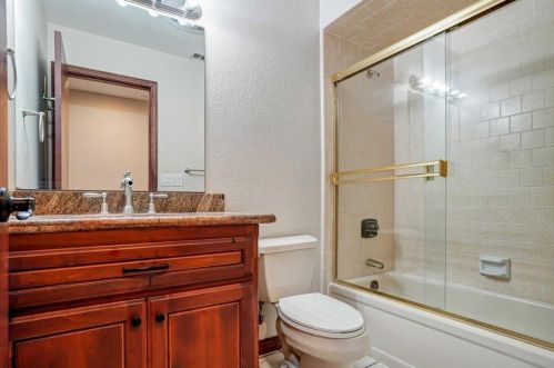 6621 Trilby Ct, Citrus Heights CA  95610-4450 exterior