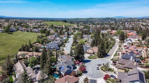 7265 Scarsdale Pl, San Jose CA  95120-4250 exterior