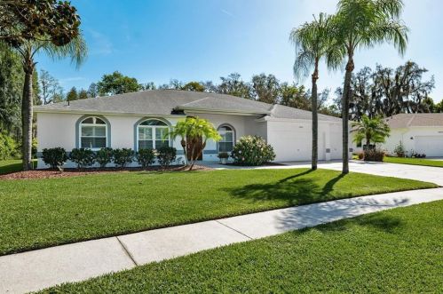 23051 Cypress Trail Dr, Lutz, FL 33549-8760