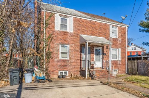 744 Lalor St, Trenton, NJ 08610-6541