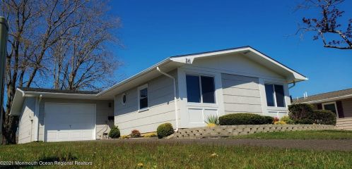 20 Clay Cir, Bricktown NJ  08724-1917 exterior
