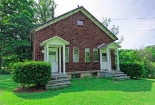 575 Esperance Station Rd, Burtonsville, NY 12066-2724