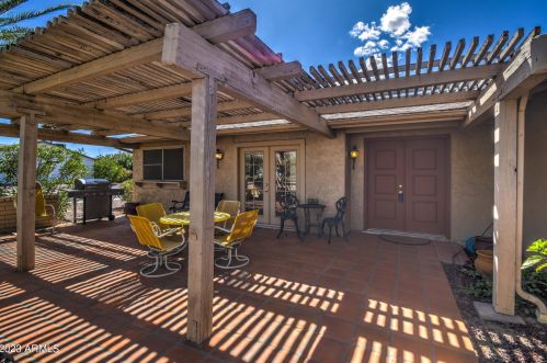 1069 Leisure World, Mesa, AZ 85206-2468