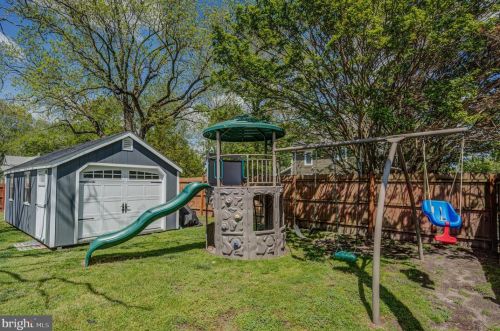 107 8th St, Laurel DE  19956-1401 exterior