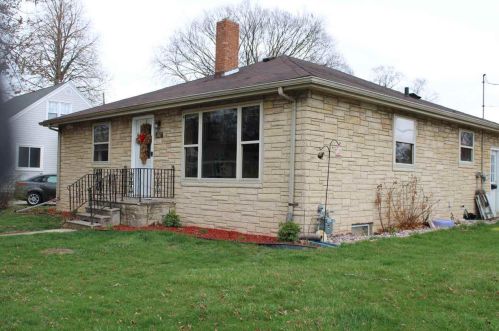 228 Oneida St, Green Bay, WI 54303-1923
