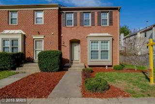 4751 Gainsborough Dr, Fairfax, VA 22032-2364
