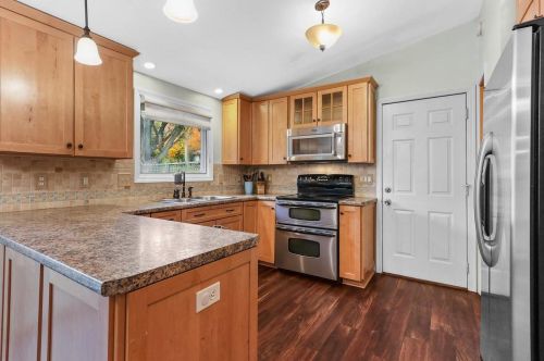 2479 Sunrise Ct, Green Bay WI  54302-4251 exterior