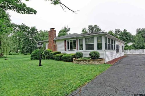 314 New Salem Rd, Reidsville, NY 12186-4820