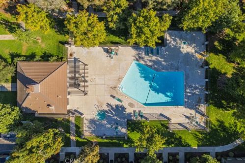 17730 Regency Cir, Bellflower CA  90706-7005 exterior