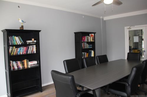 1021 Scott St, San Diego CA 92106-3048 exterior