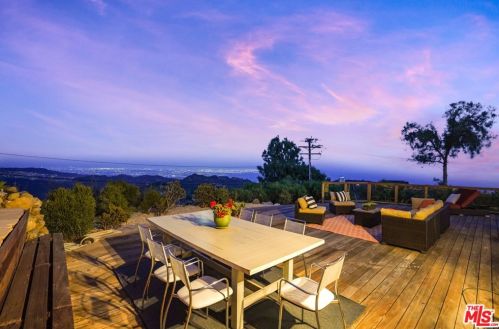 21630 Saddle Peak Rd, Topanga CA  90290-3414 exterior