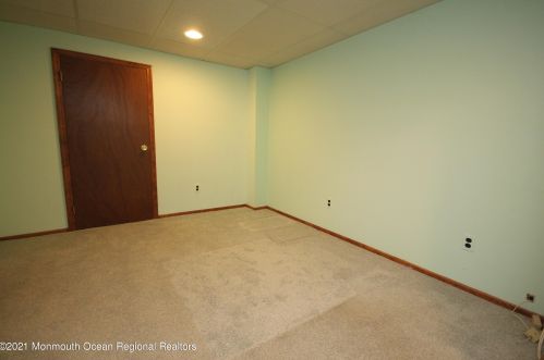 1 Redwood Dr, Tinton Falls NJ  07712-8711 exterior