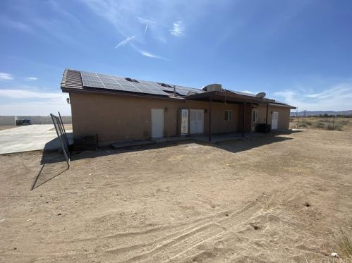 44525 45th St, Lancaster CA  93536-7628 exterior