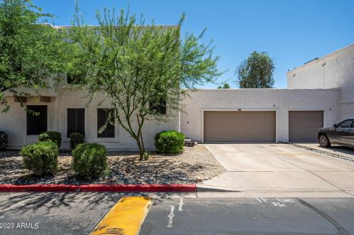 16061 26th Ave, Phoenix, AZ 85023-4150