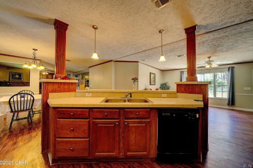 3140 Shadow Trl, Sunny Hills FL  32428-8414 exterior