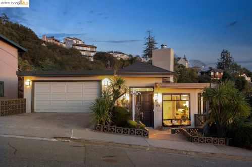 634 Blair Ave, Oakland, CA 94611-3406