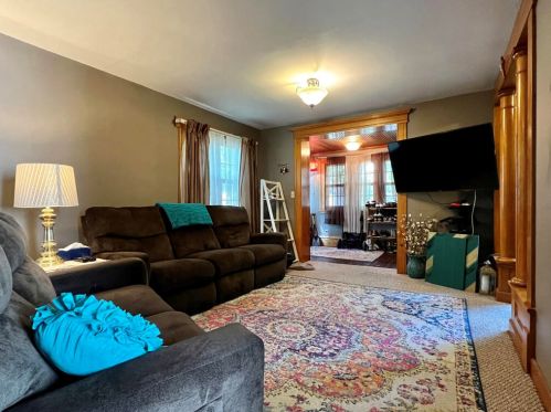 3658 89, Milwaukee WI 53228-1533 exterior