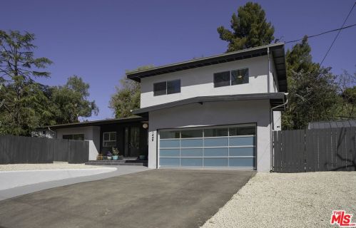 1445 Bonnell Dr, Topanga, CA 90290-3902