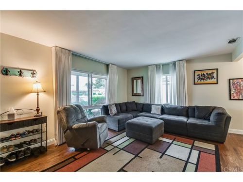 22633 Marine Ave, Long Beach, CA 90745-4051