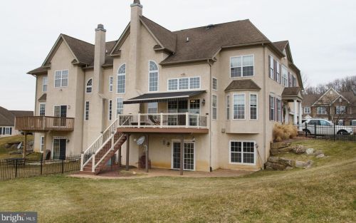 213 Ironstone Ln, Marsh, PA 19520-9066