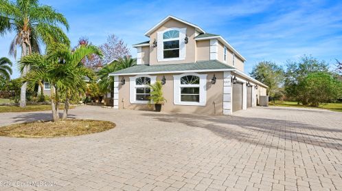 5217 Royal Paddock Way, Merritt Island, FL 32953-7542