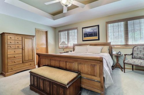 714 Hilbrich Ct, Dyer IN  46311-2775 exterior