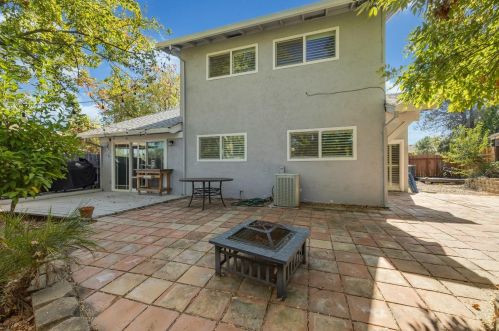 6631 Mercedes Ave, Citrus Heights CA  95621-5413 exterior