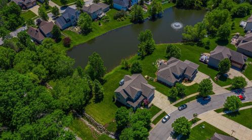 101 Muirfield Dr, Valpo IN  46385-6277 exterior