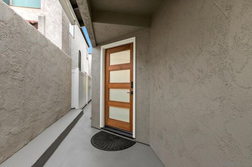 365 Alameda Blvd, San Diego CA  92118-1134 exterior