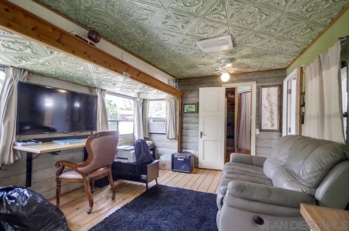 1247 Flamingo Ave, El Cajon CA  92021-3325 exterior