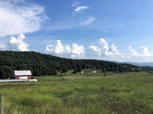 55 Ridge Rd, Fairfield, VA 24435-2649